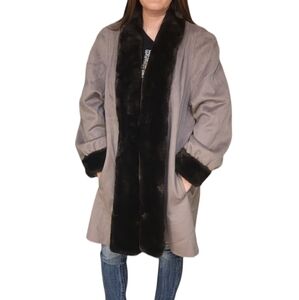 Alorna Vintage Eggplant Wool Blend Super Fine Woman's‎ Coat Size Large